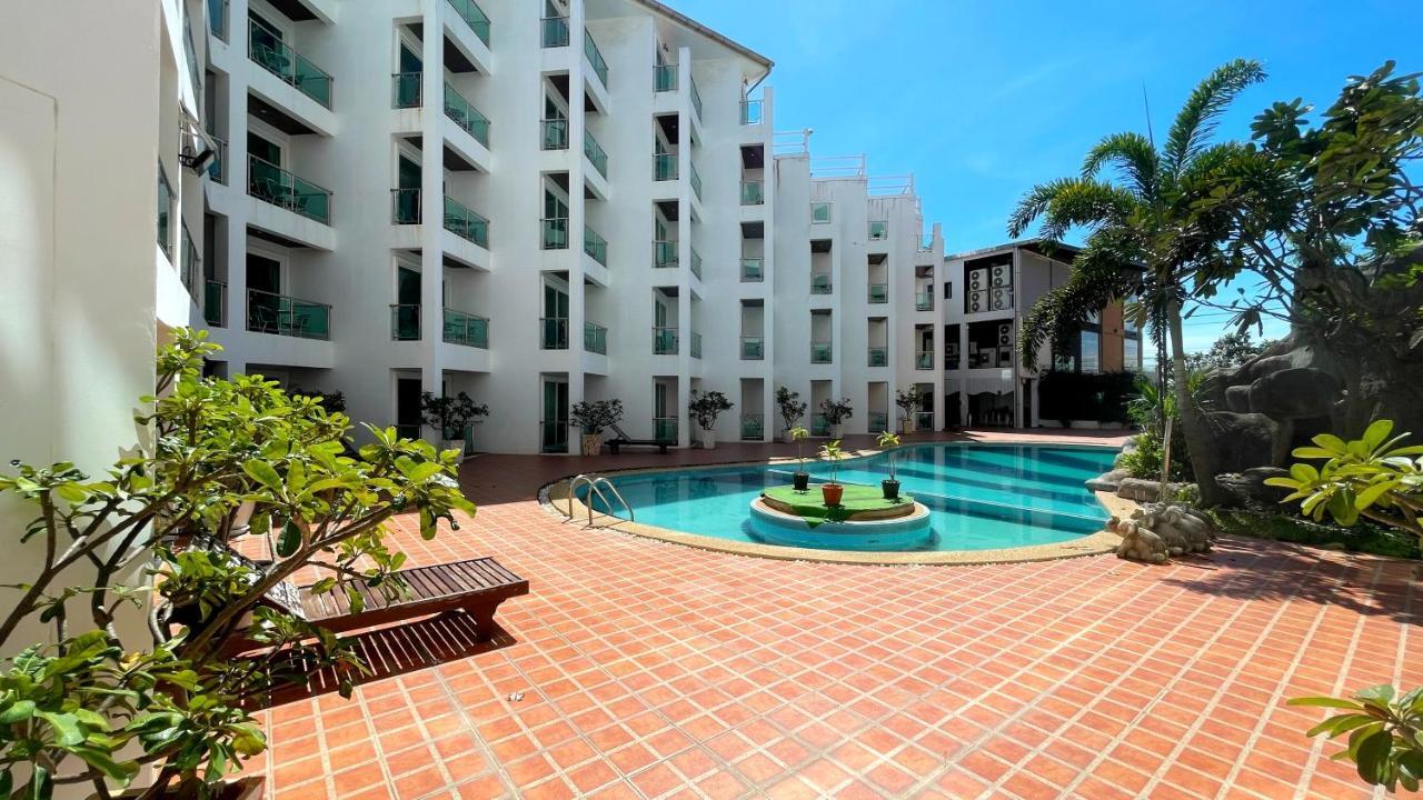 Dragon Beach Resort , Jomtien Beach Pattaya エクステリア 写真