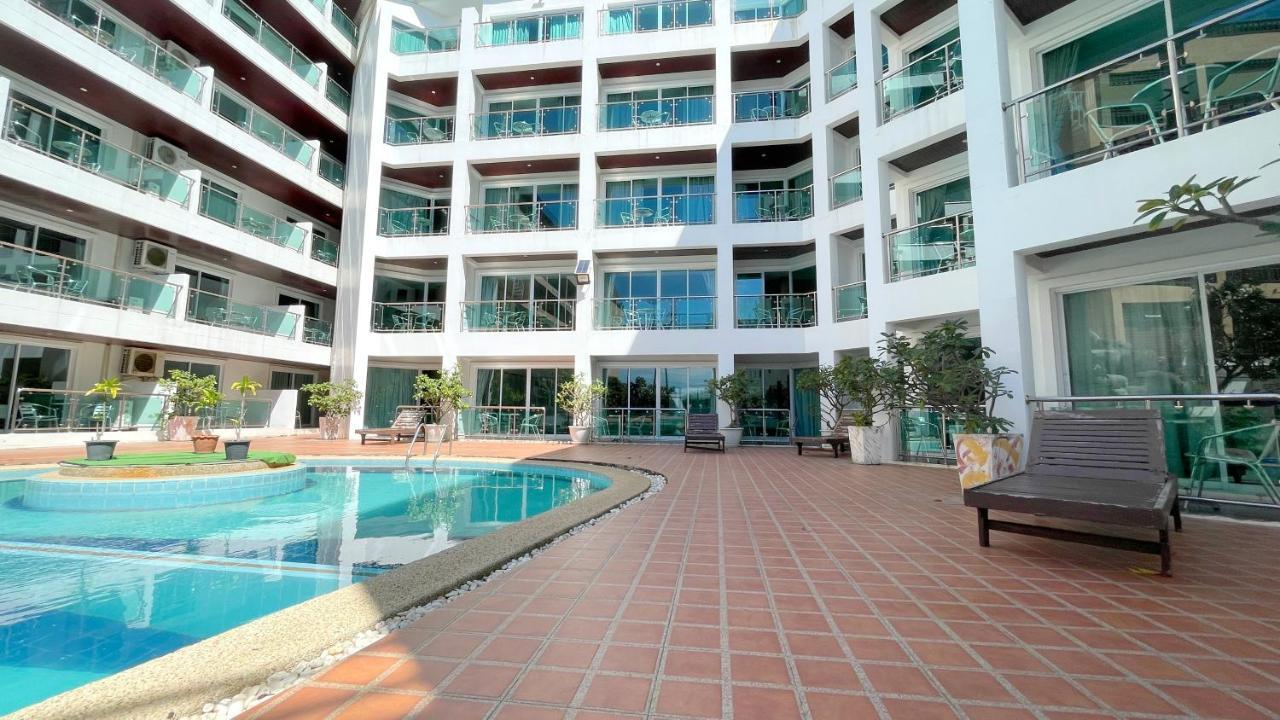 Dragon Beach Resort , Jomtien Beach Pattaya エクステリア 写真