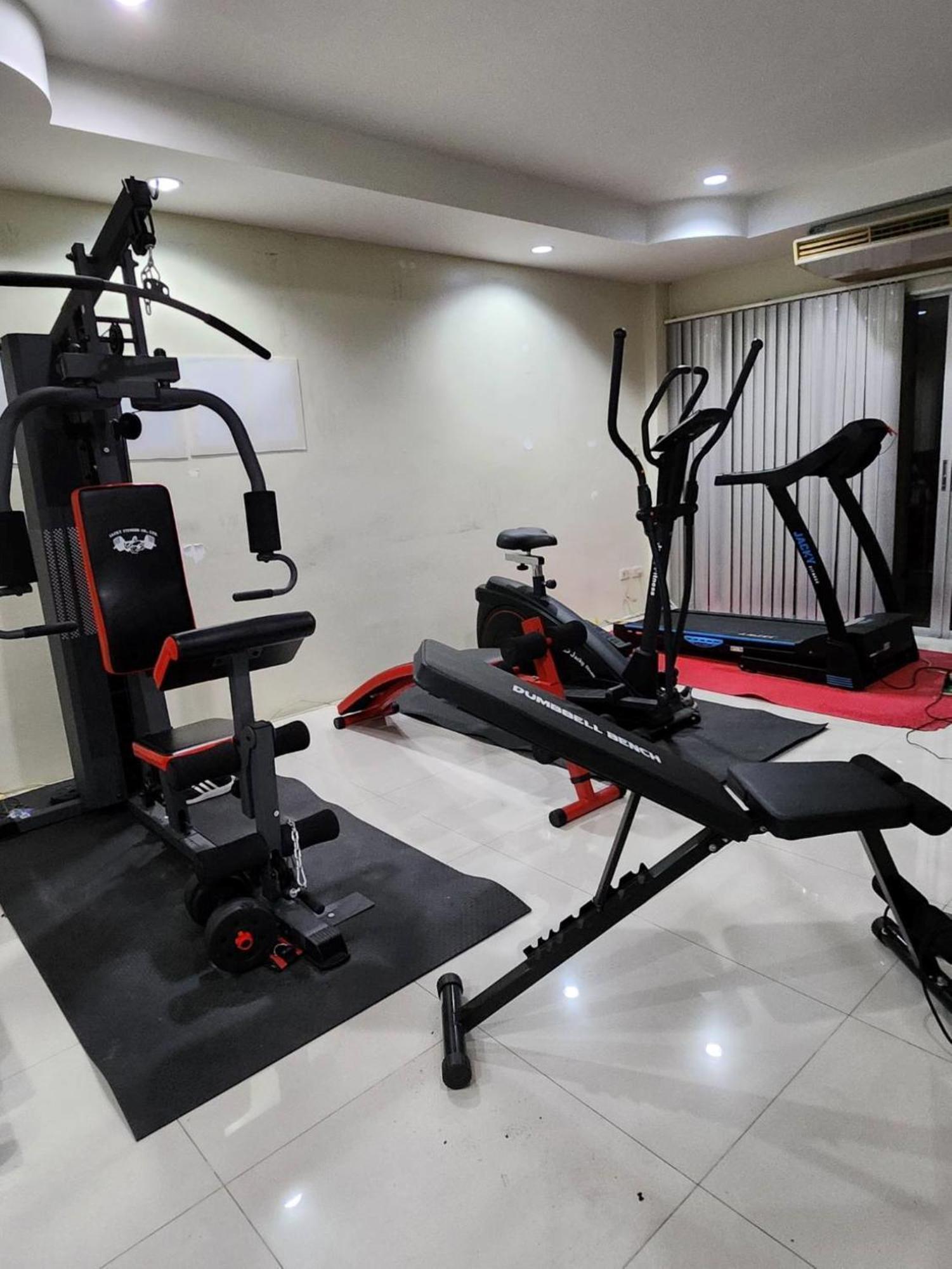 Dragon Beach Resort , Jomtien Beach Pattaya エクステリア 写真